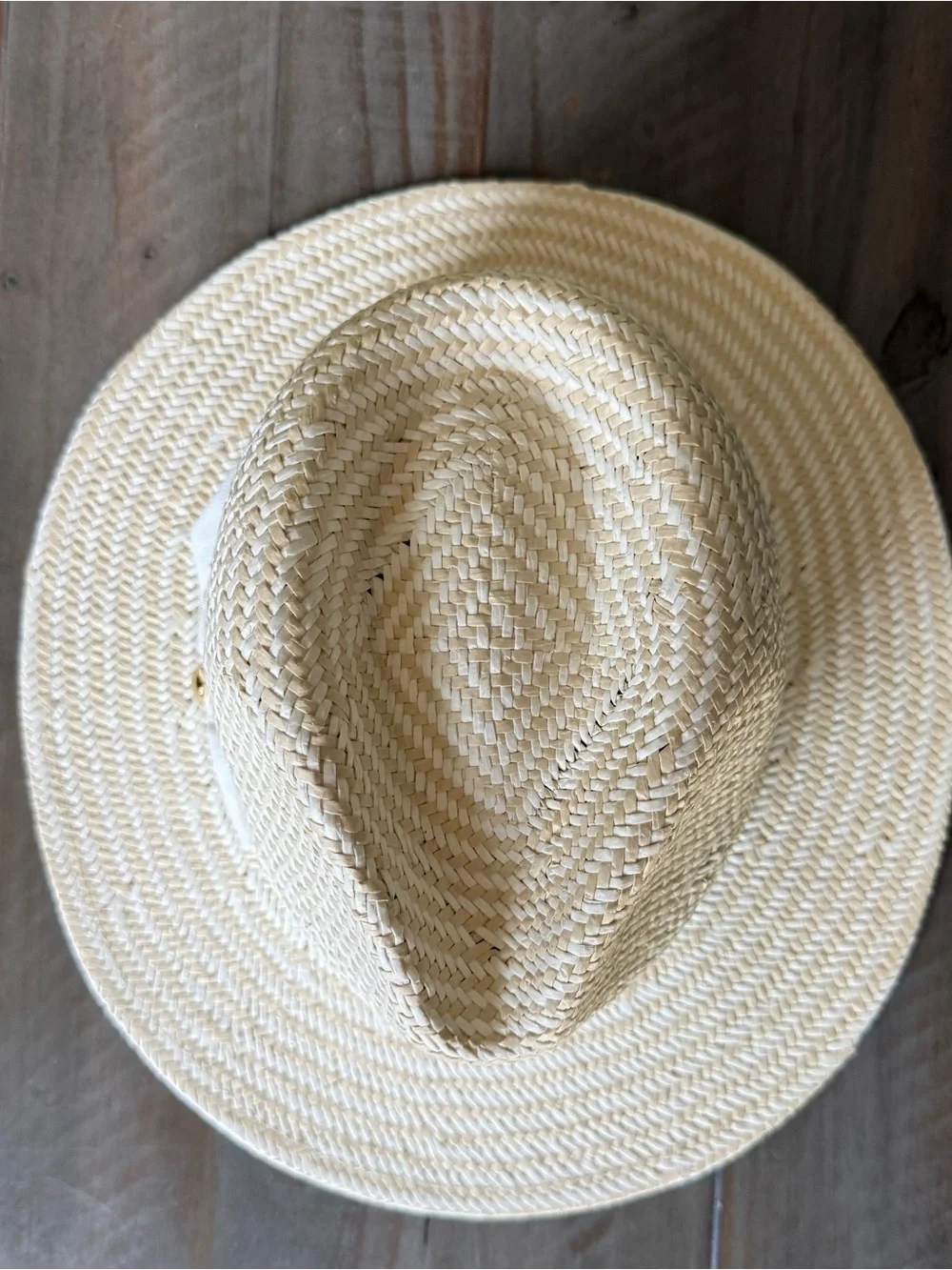 kate spade Natural Straw Hat with White Band gold spade logo